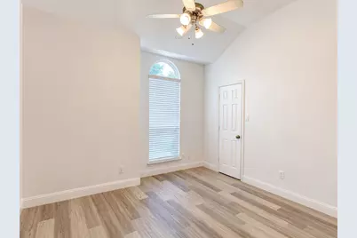 3867 Ridgelake Court, Addison, TX 75001 - Photo 7