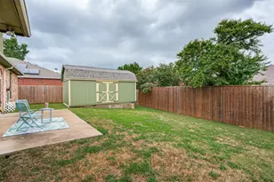 100 Bullava Ct, Crowley, TX 76036 - Photo 23