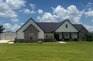 165 Quail Rdg Ct, Decatur, TX 76234 - Photo 1