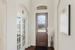 4211 Prado Ct, Irving, TX 75063 - Photo 3