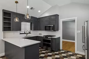 3211 Lawnview Ave, Dallas, TX 75227 - Photo 9