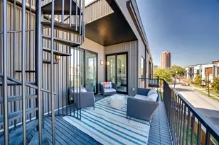 3825 Munger Ave, Dallas, TX 75206 - Photo 3