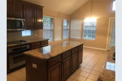 4205 Calloway Drive, Mansfield, TX 76063 - Photo 3