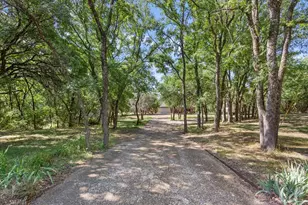 264 Emily Ln, Waco, TX 76708 - Photo 3
