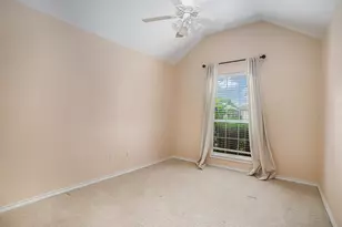 1307 Hyde Park Blvd, Cleburne, TX 76033 - Photo 21