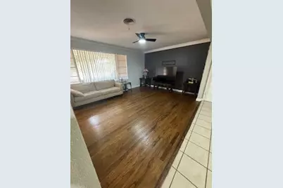 709 Valley View Drive, Arlington, TX 76010 - Photo 23