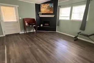 709 Valley View Dr, Arlington, TX 76010 - Photo 11