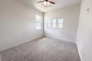 400 Blue Star Ct, Burleson, TX 76028 - Photo 11