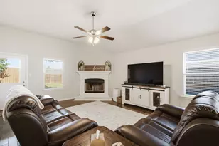 531 Hidden Spgs Trl, Azle, TX 76020 - Photo 9