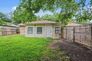 4237 Foliage Dr, Garland, TX 75043 - Photo 31