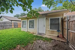 4237 Foliage Dr, Garland, TX 75043 - Photo 29