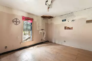339 Shady Oaks Dr, Floresville, TX 78114 - Photo 27