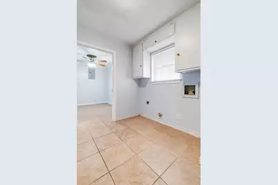 402 Baseline Road, Krugerville, TX 76227 - Photo 17