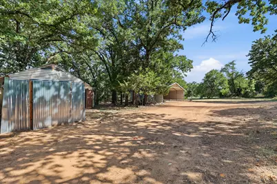 6901 Hawk, Flower Mound, TX 75022 - Photo 9