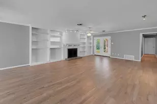 56 Sugar Creek Pl, Woodway, TX 76712 - Photo 3