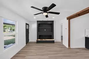 1004 Parker St, Fort Worth, TX 76112 - Photo 3