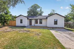 1004 Parker St, Fort Worth, TX 76112 - Photo 1