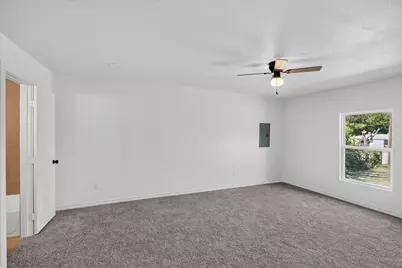 1004 Parker Street, Fort Worth, TX 76112 - Photo 27