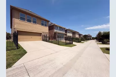 6756 Palo Duro Drive, Irving, TX 75063 - Photo 35