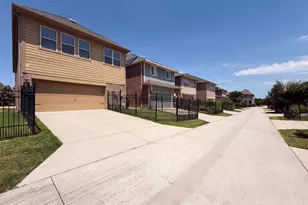 6756 Palo Duro Dr, Irving, TX 75063 - Photo 35