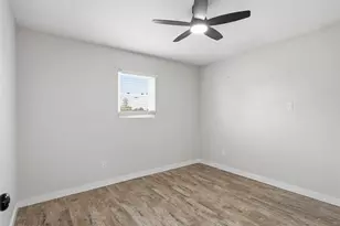 10255 Twin Creeks Cir, Anna, TX 75409 - Photo 11