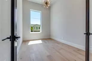 3845 Van Ness Ln, Dallas, TX 75220 - Photo 23