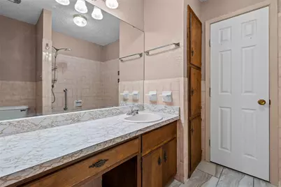 313 Yucca Court, Granbury, TX 76049 - Photo 27