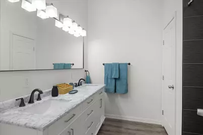 3605 Flint Rock Circle, Granbury, TX 76048 - Photo 11