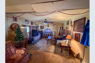 719 E Bullock Street, Denison, TX 75021 - Photo 9