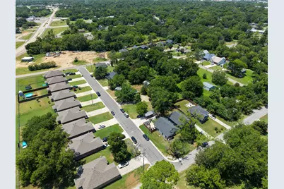 719 E Bullock Street, Denison, TX 75021 - Photo 7