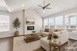 10533 Big Lagoon Dr, Fort Worth, TX 76179 - Photo 5