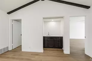 2212 Benbrook Dr, Carrollton, TX 75007 - Photo 15