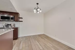 219 W Rochelle Rd, Irving, TX 75062 - Photo 7