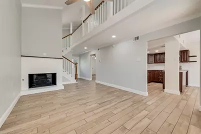 219 W Rochelle Road, Irving, TX 75062 - Photo 5