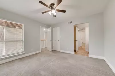219 W Rochelle Road, Irving, TX 75062 - Photo 25