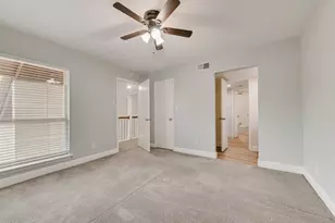 219 W Rochelle Rd, Irving, TX 75062 - Photo 25