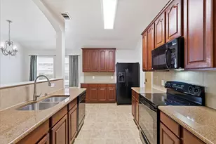 4709 Redbud Dr, Denton, TX 76208 - Photo 3