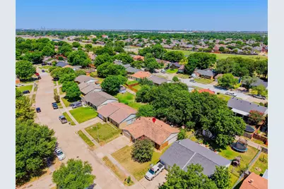 1026 Santa Fe Trail, Grand Prairie, TX 75052 - Photo 27