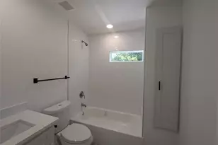 1337 Adelaide Dr, Dallas, TX 75216 - Photo 27