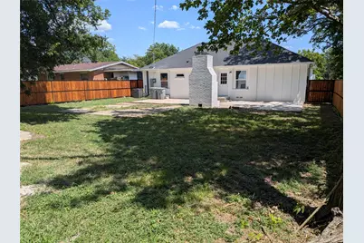 1337 Adelaide Drive, Dallas, TX 75216 - Photo 7