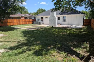1337 Adelaide Dr, Dallas, TX 75216 - Photo 7