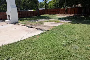 1337 Adelaide Dr, Dallas, TX 75216 - Photo 27