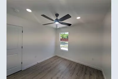 1337 Adelaide Drive, Dallas, TX 75216 - Photo 17