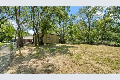 1475 S Buffalo, Canton, TX 75103 - Photo 3