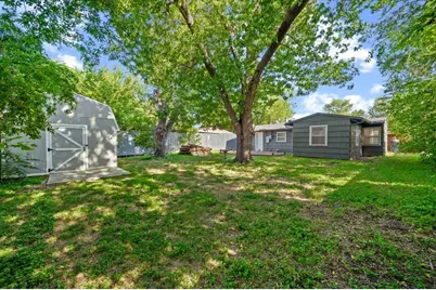 1304 Cardinal Street, Arlington, TX 76010 - Photo 27