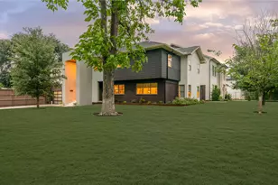 9831 Lakemont Dr, Dallas, TX 75220 - Photo 27