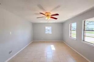502 Jennings St, Nocona, TX 76255 - Photo 3