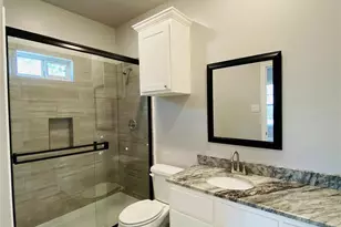 4102 Gordon St, Greenville, TX 75401 - Photo 11