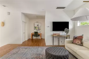 9831 Lakemont Dr, Dallas, TX 75220 - Photo 25