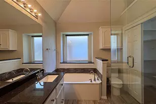 3223 Renaissance Dr, Dallas, TX 75287 - Photo 19